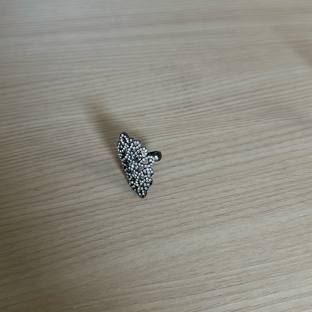 Express Ring Size 8 - Picture 6 of 10